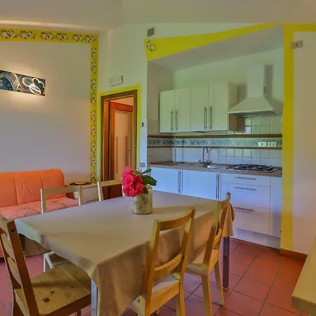 Il Castagno Aparthotel Pistoia